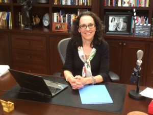 Stephanie Hessler in Bob Proctor's studio after a Matrixx Event - July 2016